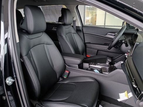 New 2026 Kia Sportage EX w/ EX Panorama Roof Package image 30