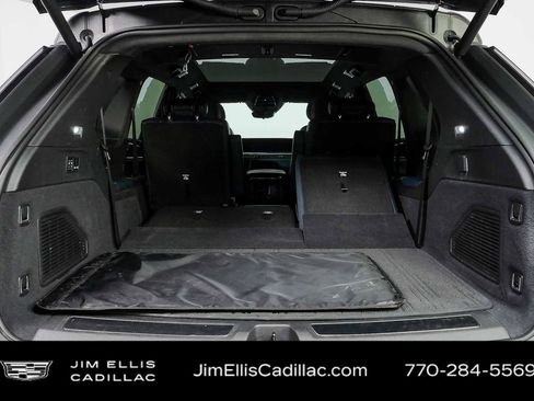 Certified 2025 Cadillac Escalade IQ Luxury 2 w/ LPO, Premium Carpet Package AWD/4WD image 32