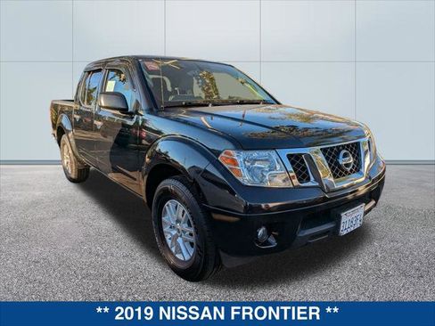 Used 2019 Nissan Frontier SV image 6