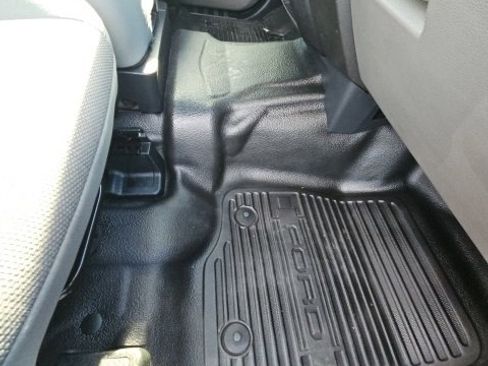 Used 2022 Ford F250 XL w/ STX Appearance Package image 14