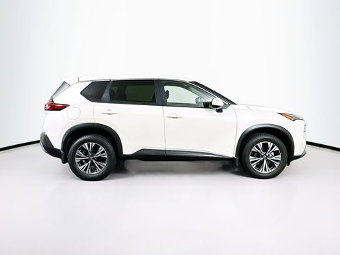 Used 2023 Nissan Rogue SV FWD image 10