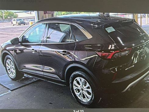 Certified 2023 Ford Escape Active AWD/4WD image 3
