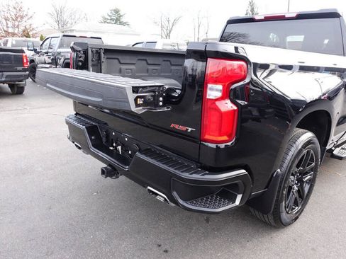 Used 2024 Chevrolet Silverado 1500 RST AWD/4WD image 28