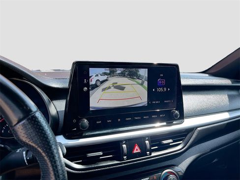 Used 2023 Kia Forte GT-Line image 14