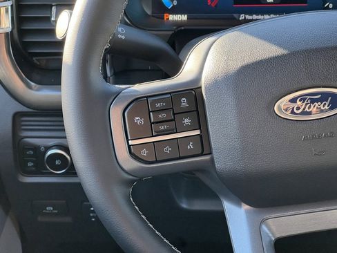 New 2026 Ford F450 Lariat w/ Lariat Premium Package image 26