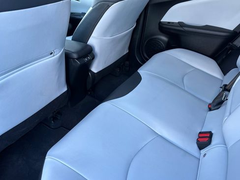 Used 2020 Toyota Prius Limited image 12