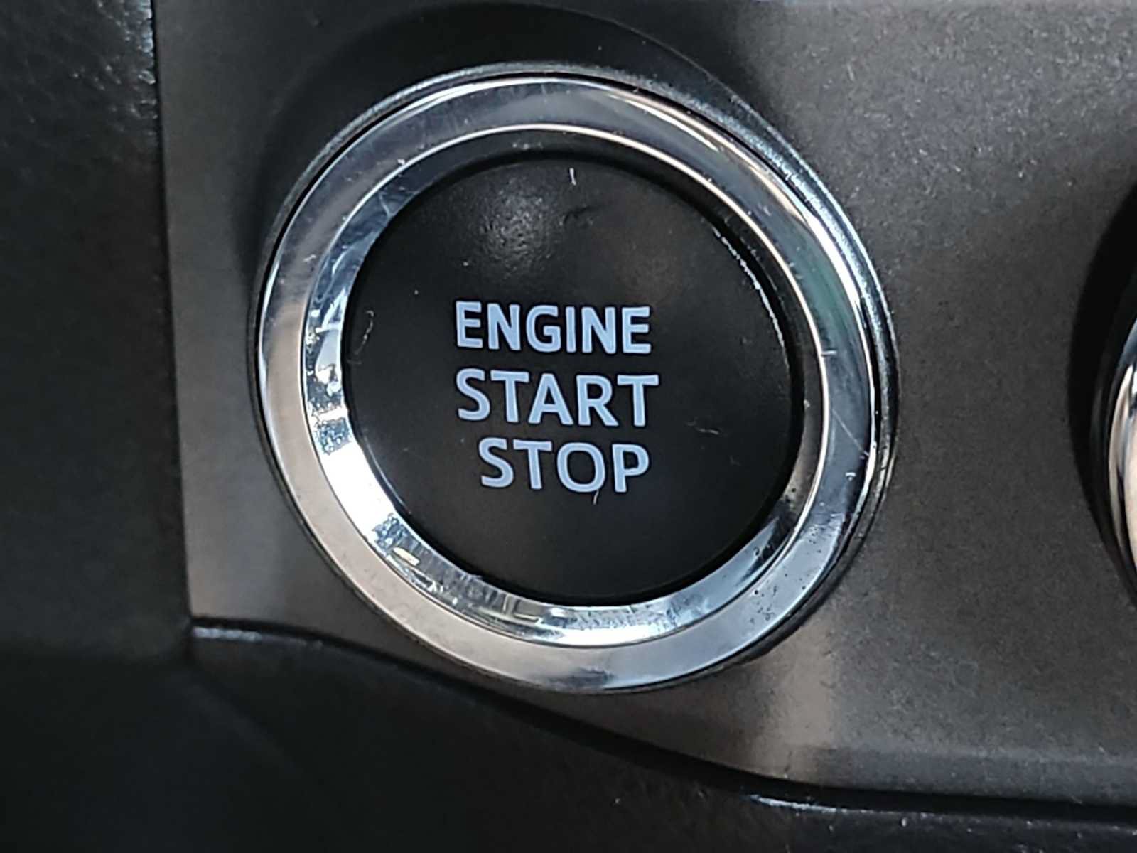 Used 2021 Toyota Tacoma TRD Off-Road w/ Technology Package AWD/4WD image 23
