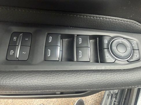 Used 2021 GMC Yukon Denali w/ Denali Ultimate Package image 10