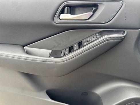 New 2026 Nissan Rogue SV image 19