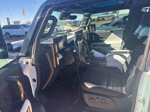 Used 2022 GMC Hummer EV Edition 1 w/ LPO, Illumination Package image 8