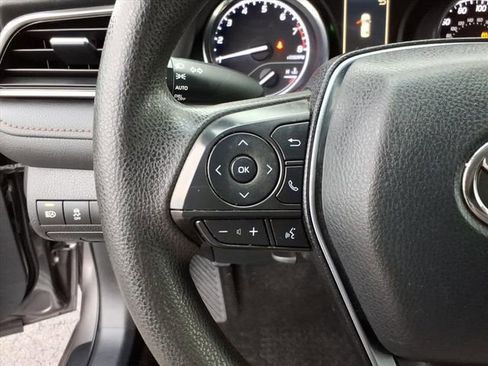 Used 2020 Toyota Camry LE w/ Convenience Package image 34