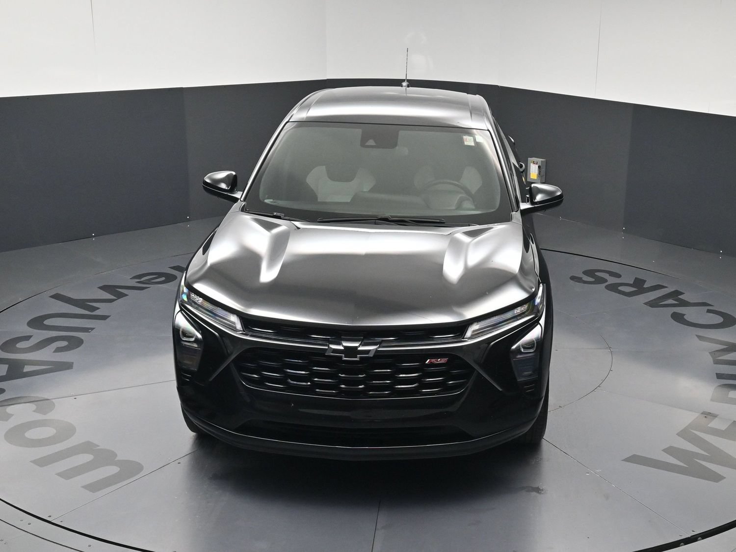 Used 2025 Chevrolet Trax RS FWD image 31