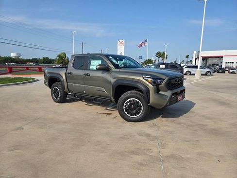 New 2026 Toyota Tacoma TRD Off-Road AWD/4WD image 1
