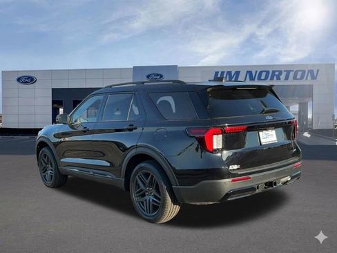 New 2026 Ford Explorer ST-Line w/ ST-Line Street Pack AWD/4WD image 7