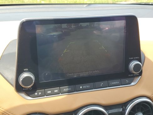 Certified 2022 Nissan Sentra SV w/ SV Premium Package FWD image 22