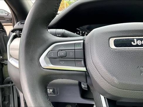 Used 2024 Jeep Compass Limited AWD/4WD image 18