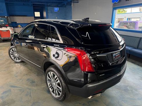 Used 2017 Cadillac XT5 Premium Luxury AWD/4WD image 12
