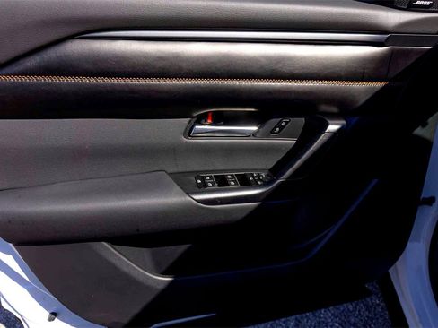 New 2025 MAZDA CX-50 AWD 2.5 S w/ Weather Package image 8