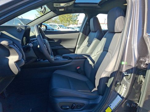 Used 2023 Lexus UX 250h F Sport image 10