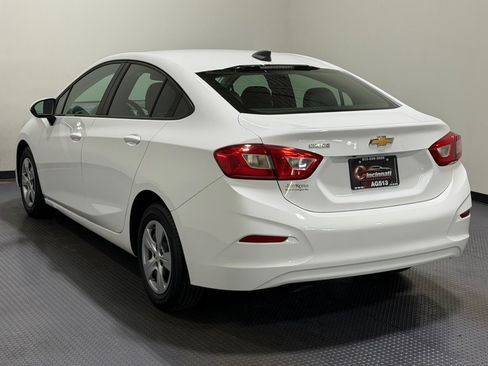 Used 2018 Chevrolet Cruze LS FWD image 7