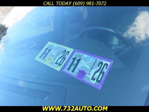 Used 2013 Ford Explorer XLT AWD/4WD image 37