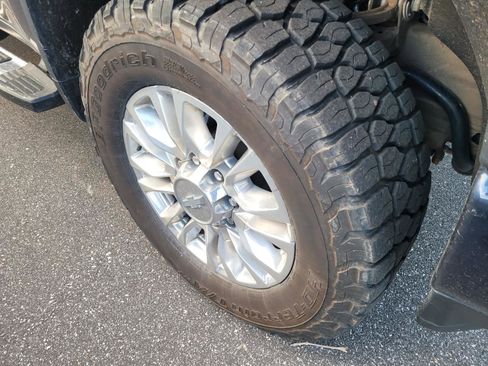 Used 2020 Chevrolet Silverado 3500 High Country image 7