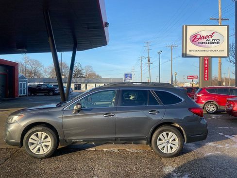 Used 2019 Subaru Outback 2.5i Premium image 1