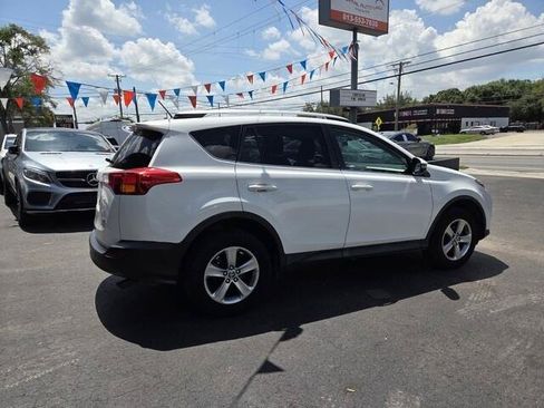 Used 2015 Toyota RAV4 XLE FWD image 10
