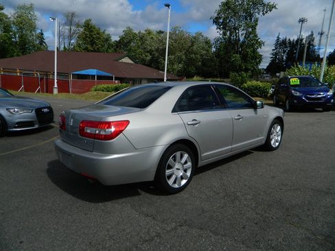 Used 2008 Lincoln MKZ FWD image 8