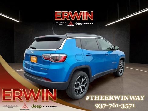 Used 2025 Jeep Compass Limited AWD/4WD image 7