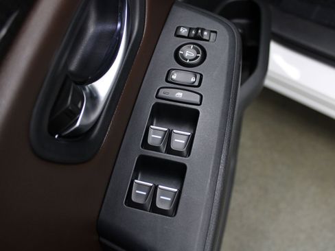 Used 2023 Honda Pilot Elite image 49