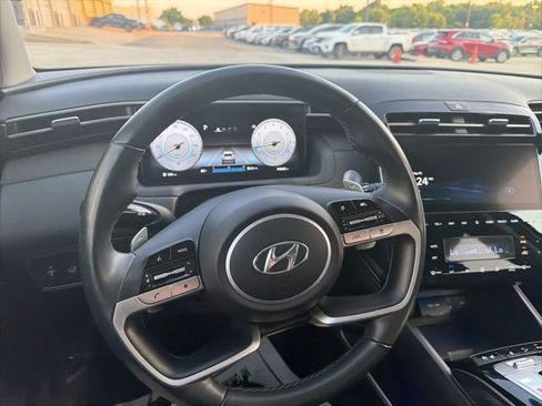 Used 2023 Hyundai Tucson Limited FWD image 13