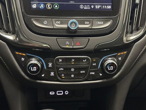 Used 2023 Chevrolet Equinox Premier AWD/4WD image 50