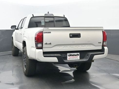 Used 2021 Toyota Tacoma SR AWD/4WD image 4