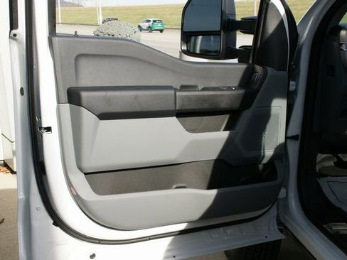 New 2026 Ford F250 XL w/ F-250 >10K GVWR Package image 15
