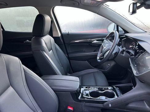Used 2023 Buick Envision Essence AWD/4WD image 9
