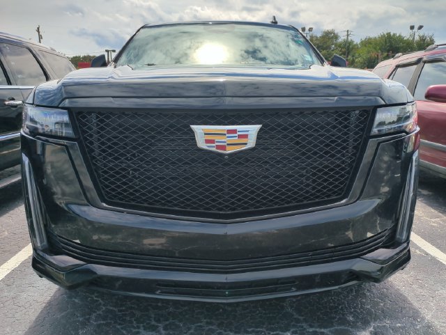 Used 2023 Cadillac Escalade Sport w/ Touring Package AWD/4WD image 2