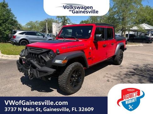 Used 2020 Jeep Gladiator Sport w/ Quick Order Package 24S AWD/4WD image 3