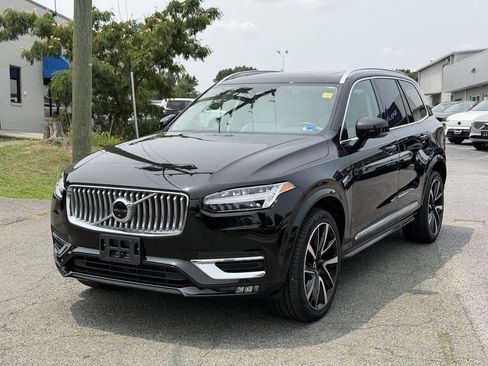 Used 2023 Volvo XC90 B6 Plus w/ Protection Package AWD/4WD image 23