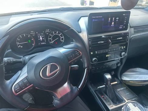 Used 2023 Lexus GX 460 Premium w/ Premium Plus Package AWD/4WD image 10