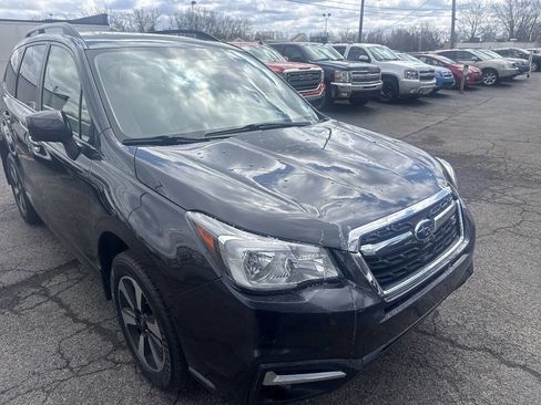 Used 2018 Subaru Forester 2.5i Premium w/ All-Weather Package image 13