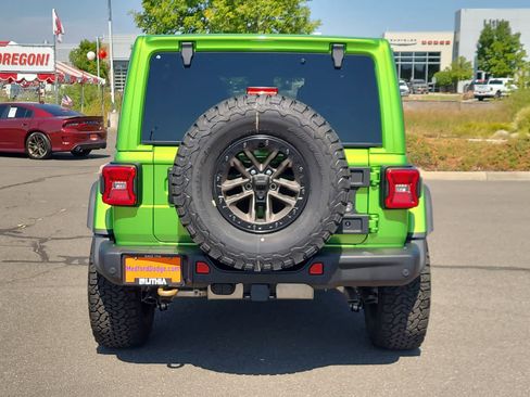 New 2025 Jeep Wrangler Unlimited Rubicon 392 image 13