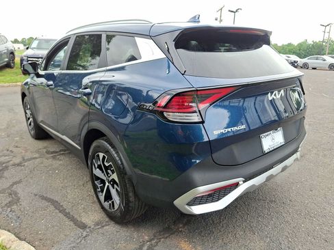 Used 2023 Kia Sportage EX AWD/4WD image 4