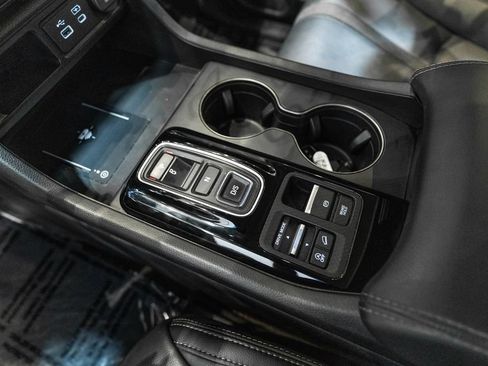 Used 2024 Honda Pilot EX-L image 24