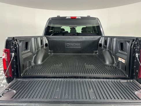 Used 2024 Ford F150 XLT image 9