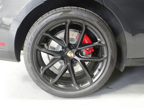 Used 2025 Porsche Macan GTS image 20