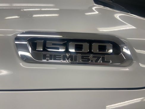 Used 2019 RAM 1500 Big Horn image 10