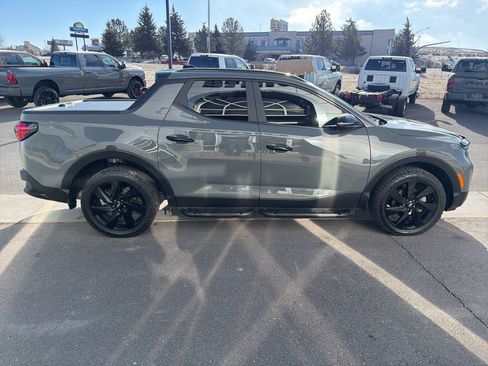 Used 2023 Hyundai Santa Cruz Night image 11