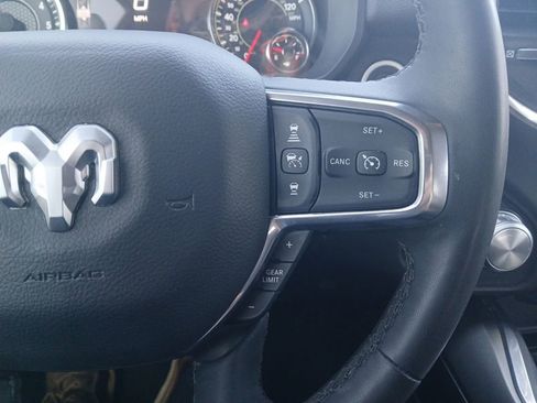 Used 2025 RAM 1500 Laramie image 23