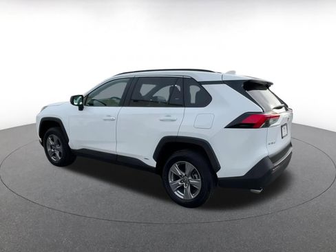 Used 2025 Toyota RAV4 LE image 10